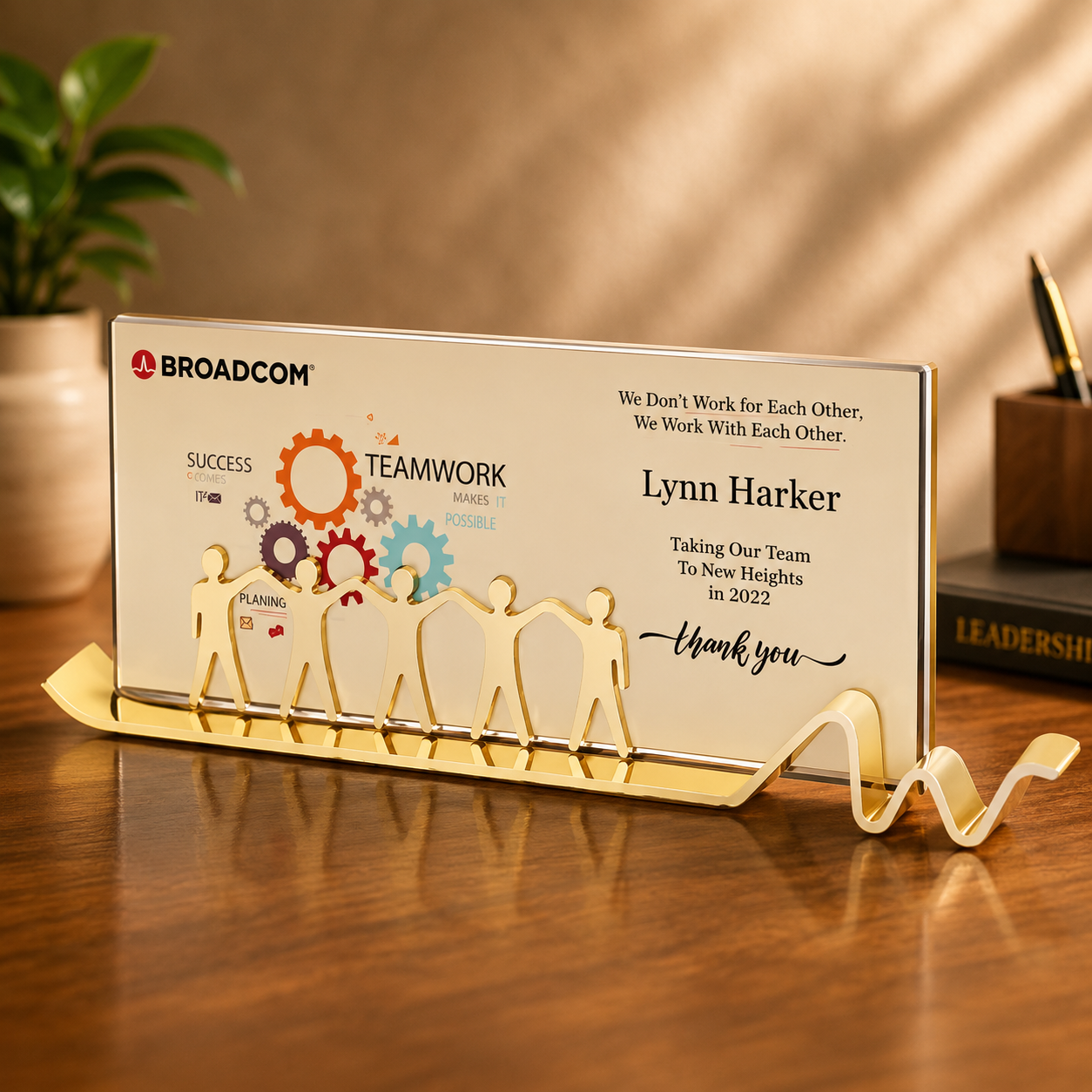 Leadership & Teamwork Desk Award